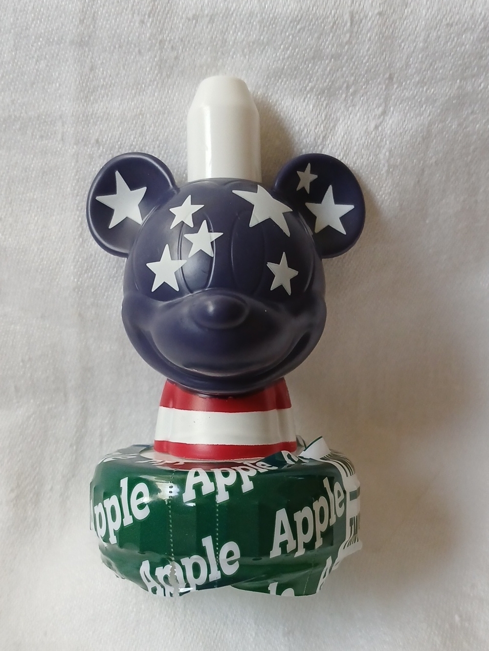 New Good 2 Grow Mickey Mouse Stars and Stripes Juice Topper
